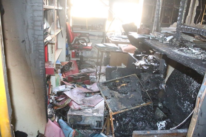 Αργος: Εμπρηστική επίθεση στη Διεύθυνση Μεταφορών -Κάηκαν ολοσχερώς 2 γραφεία [εικόνες] | iefimerida.gr 1