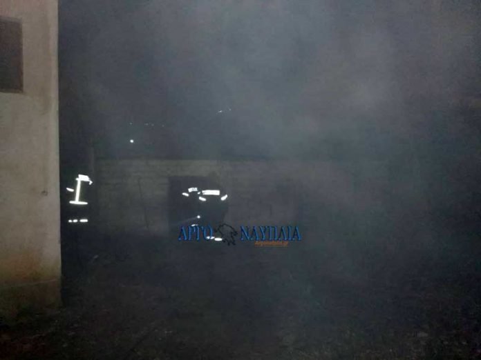 Λαμπάδιασε αποθήκη γεμάτη άχυρα στο Αργος [εικόνες] | iefimerida.gr 1