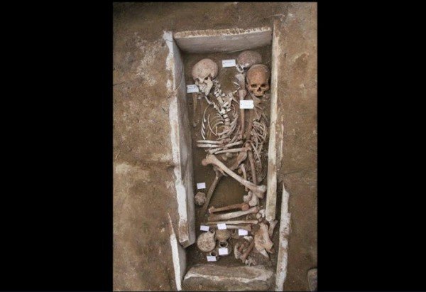 Η «Αμφίπολη» του Πλαταμώνα: Τι ανακάλυψαν οι αρχαιολόγοι [εικόνες] | iefimerida.gr 1