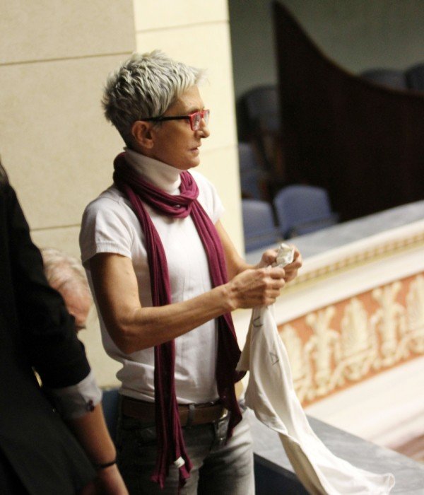 Η ακτιβίστρια που φώναξε στον Τσίπρα: Ο λαός είπε «Οχι» [εικόνες] | iefimerida.gr 4