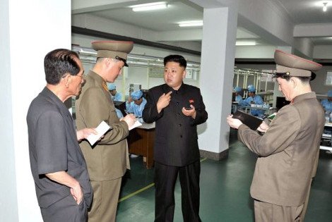 To κινητό της Βόρειας Κορέας -Το τηλέφωνο απομίμηση του iPhone που έφτιαξε ο Κιμ Γιονγκ Ουν [εικόνες] | iefimerida.gr 2