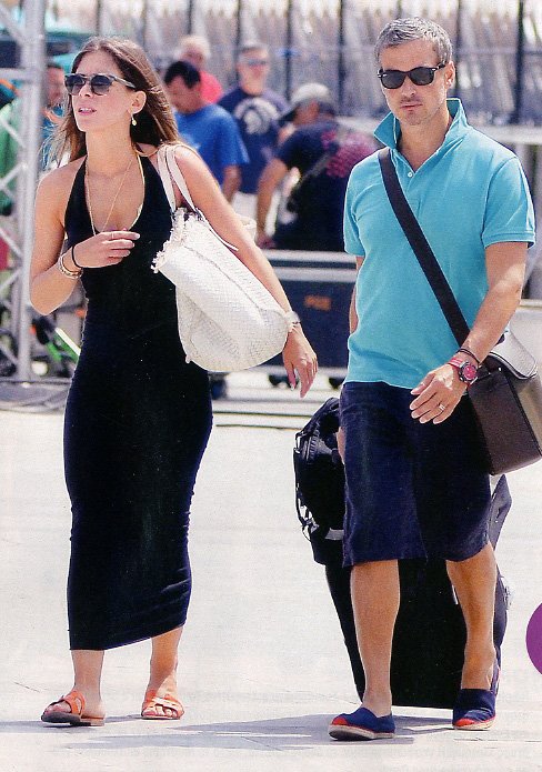 Η ρομαντική απόδραση του ερωτευμένου Άρη Σπηλιωτόπουλου στις Σπέτσες [εικόνες] | iefimerida.gr 0