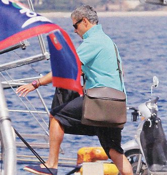 Η ρομαντική απόδραση του ερωτευμένου Άρη Σπηλιωτόπουλου στις Σπέτσες [εικόνες] | iefimerida.gr 3