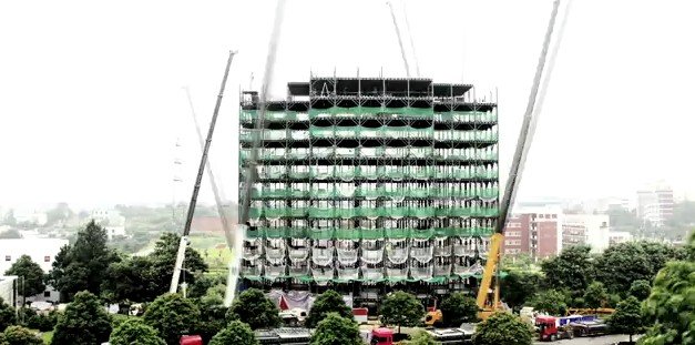 Πως ένα 15οροφο ξενοδοχείο κατασκευάστηκε σε 6 ημέρες [εικόνες & βίντεο] | iefimerida.gr 3