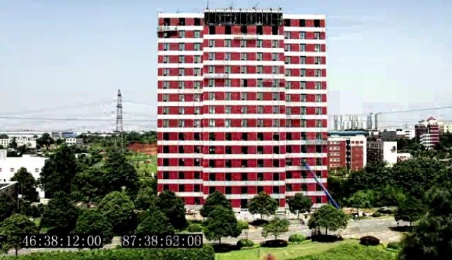 Πως ένα 15οροφο ξενοδοχείο κατασκευάστηκε σε 6 ημέρες [εικόνες & βίντεο] | iefimerida.gr 0