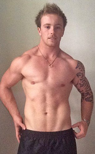 20χρονη μαθαίνει ότι ο μυώδης αρραβωνιαστικός της είχε γεννηθεί κορίτσι και παθαίνει σοκ [εικόνες] | iefimerida.gr 0