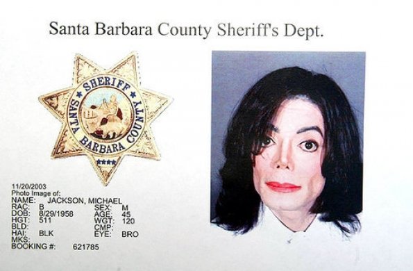 Πέντε χρόνια χωρίς τον βασιλιά της Ποπ -Καρέ από τη ζωή και το έργο του Μάικλ Τζάκσον  [εικόνες] | iefimerida.gr 25