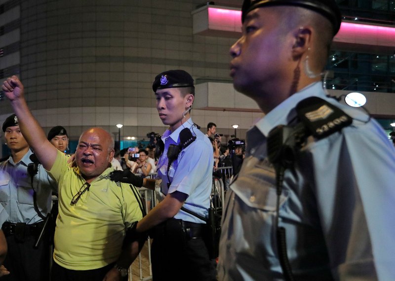 Χονγκ Κονγκ: Επίσκεψη υψηλού συμβολισμού του Κινέζου προέδρου μέσα σε τεταμένο κλίμα [εικόνες & βίντεο]  | iefimerida.gr 2