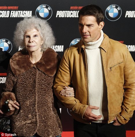 Ο Τομ Κρουζ αγκαλιά με τη Δούκισα του Άλμπα [εικόνες]  | iefimerida.gr 0