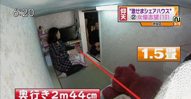 Πληρώνουν 460 ευρώ το μήνα για να ζουν σε ντουλάπες χωρίς παράθυρα [εικόνες]  | iefimerida.gr 0