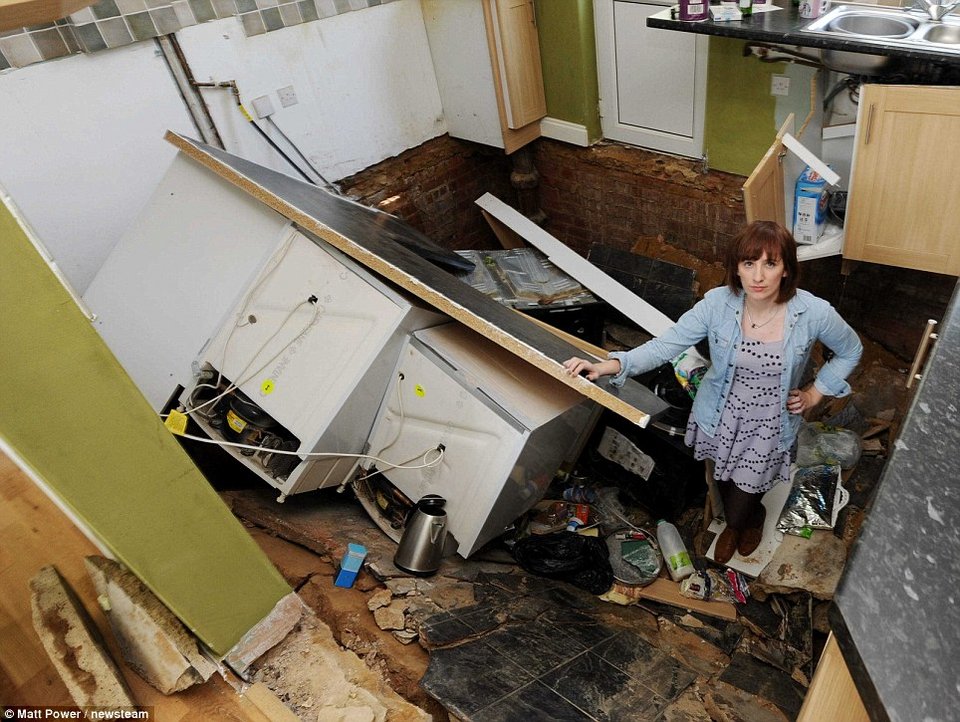 Το σπίτι των ονείρων τους αποδείχτηκε εφιάλτης [εικόνες] | iefimerida.gr 1