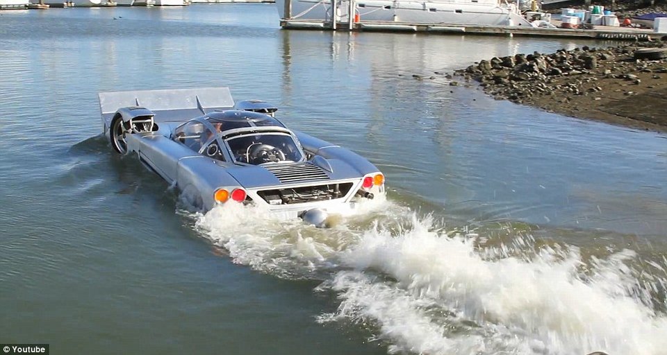 Το αμάξι του James Bond... εγκαταλείπει τη θάλασσα και βγαίνει στους δρόμους [Εικόνες] | iefimerida.gr 1