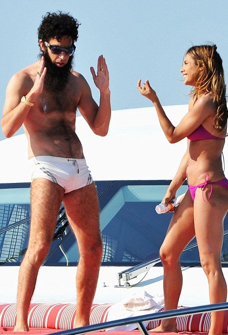 Δικτάτορας δολοφονεί την πρώην του Κλούνεϊ σε γιοτ στις Κάννες [εικόνες] | iefimerida.gr 4