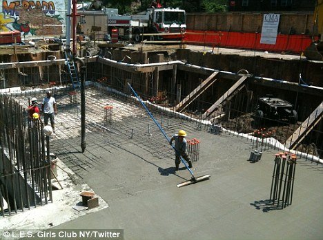 Φούρνο, σπα και πλανητάριο ζήτησε παρουσιάστρια στο νέο της γραφείο [εικόνες] | iefimerida.gr 1