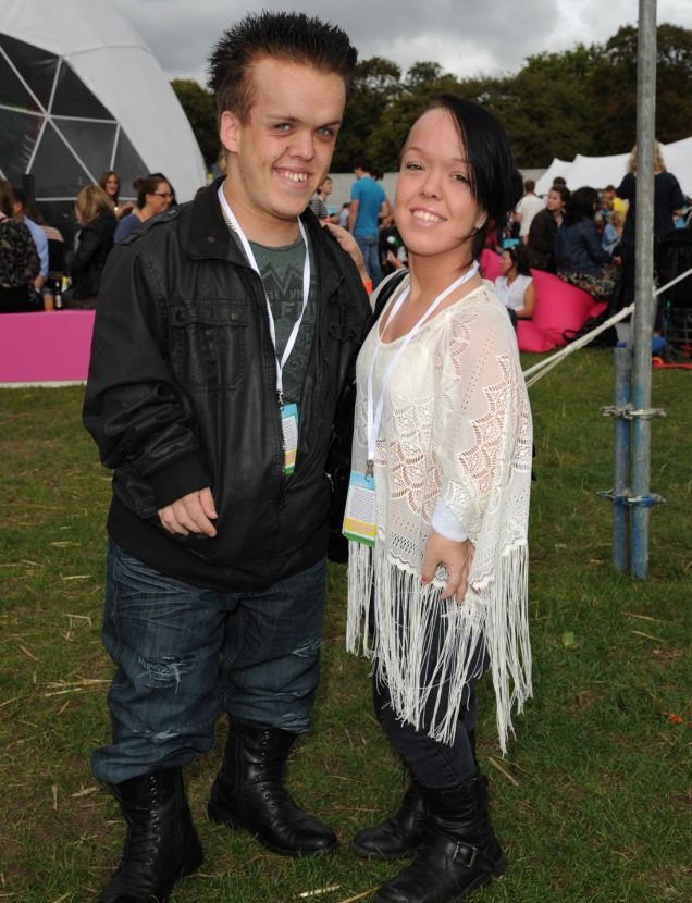 Έγκυος η «πεταλουδίτσα» του Ρούνεϊ: Μπαλοτέλι και ένας νάνος οι πιθανοί πατέρες [εικόνες]  | iefimerida.gr 1