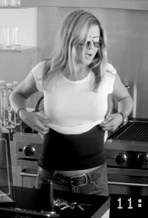 Η Τζένιφερ Άνιστον έχει ήδη δυο παιδιά (το ένα νάνος) [εικόνες+βίντεο] | iefimerida.gr 0