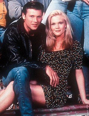 Για ανθρωποκτονία καταδικάστηκε πρώην σταρ του Melrose Place-Κινδυνεύει με φυλάκιση 15 ετών [εικόνες]  | iefimerida.gr 1