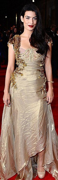 Εντυπωσιακή η πρεμιέρα του Τζέιμς Μποντ στο Royal Albert Hall [εικόνες]  | iefimerida.gr 6