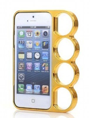 Mε iPhone-σιδερογροθιά πλάκωσε στο ξύλο η Τζένα Τζέιμσον την βοηθό της [εικόνες]  | iefimerida.gr 2