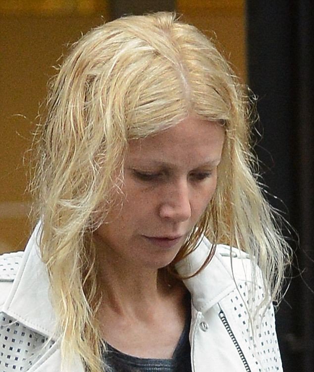 Η ωραιότερη γυναίκα του κόσμου έχει τα χάλια της [εικόνες]  | iefimerida.gr 0