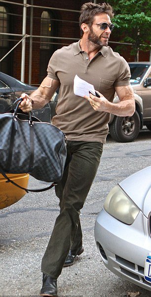 Απίστευτο-Οι φλέβες του Χιου Τζάκμαν είναι έτοιμες να πεταχτούν [εικόνες]  | iefimerida.gr 0