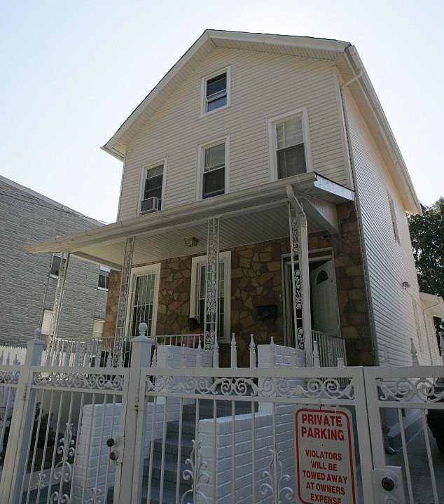 «Στα 18 μου ήμουν άστεγη», αποκαλύπτει η Τζένιφερ Λόπεζ [εικόνες]  | iefimerida.gr 0