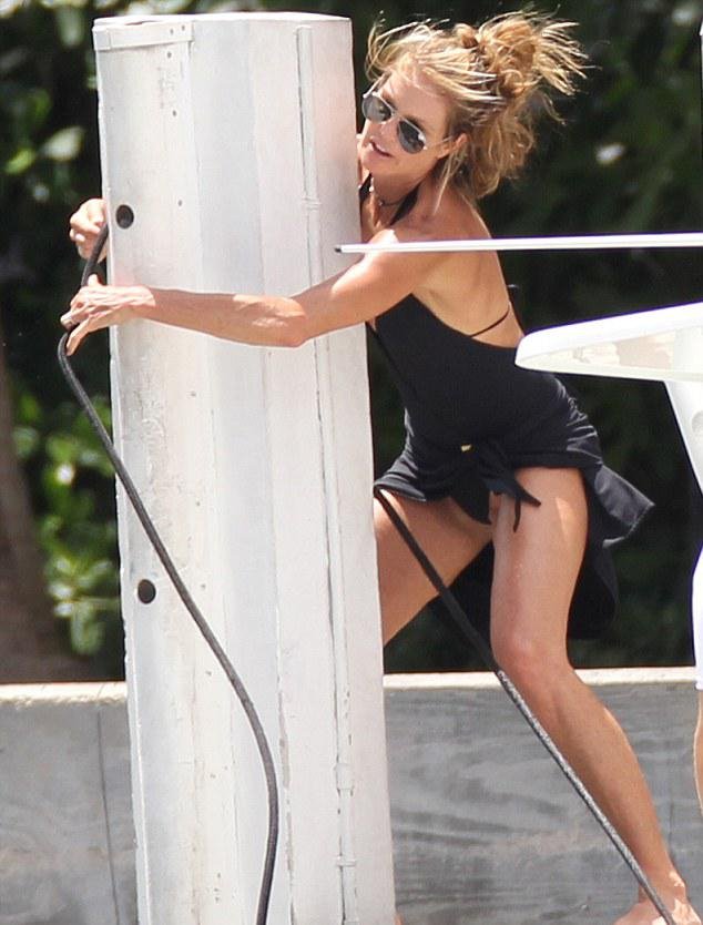 Το «κορμί» όνομα και πράγμα – Η Ελ Μακφέρσον το... έχει ακόμη [εικόνες] | iefimerida.gr 4