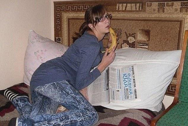 Ρώσοι σε απόγνωση για ραντεβού- Οι τραγικά κιτς φωτογραφίες που βάζουν στο ίντερνετ για να βρουν σύντροφο [εικόνες] | iefimerida.gr 8