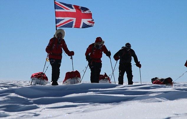 Χάρι ο εξερευνητής -Ο πρίγκιπας έφτασε στο Νότιο Πόλο μετά από 320 χλμ. πεζοπορία [εικόνες] | iefimerida.gr 1