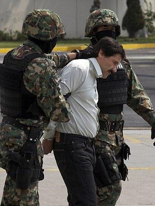 Επιασαν τον πιο διαβόητο βαρόνο ναρκωτικών, την ώρα που έφτιαχνε πρωινό για την καλλονή σύζυγό του [εικόνες] | iefimerida.gr 0