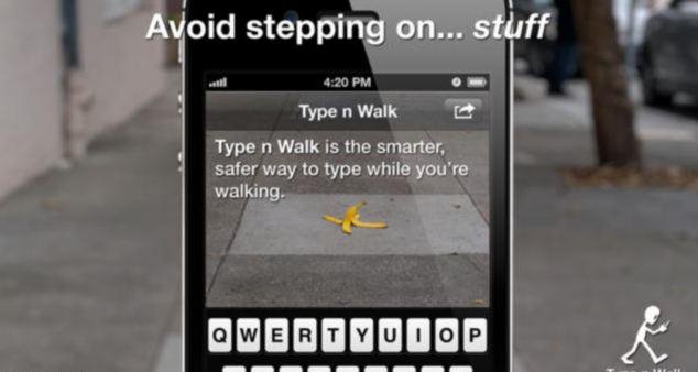 Εφαρμογή που σώζει όσους περπατούν κοιτάζοντας το κινητό -Το κάνει «διαφανές», για να βλέπουν μπροστά τους [εικόνα] | iefimerida.gr 1