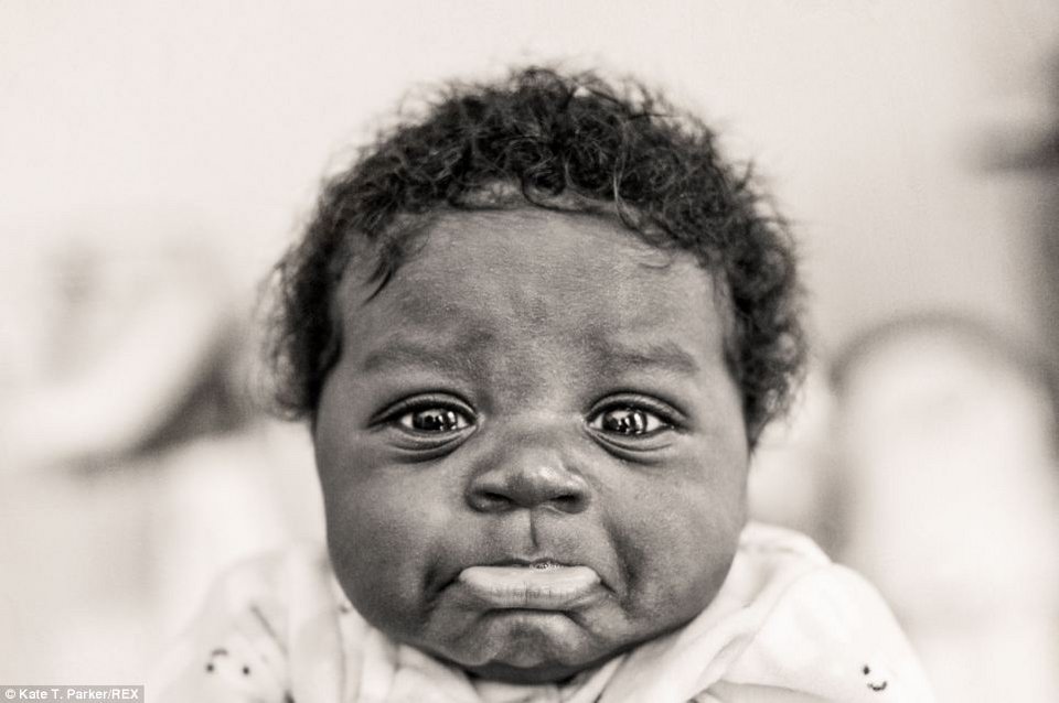 Το συγκλονιστικό άλμπουμ μιας υιοθεσίας -Καρέ καρέ το πώς ένα μωρό γίνεται μέλος της νέας του οικογένειας [εικόνες] | iefimerida.gr 0