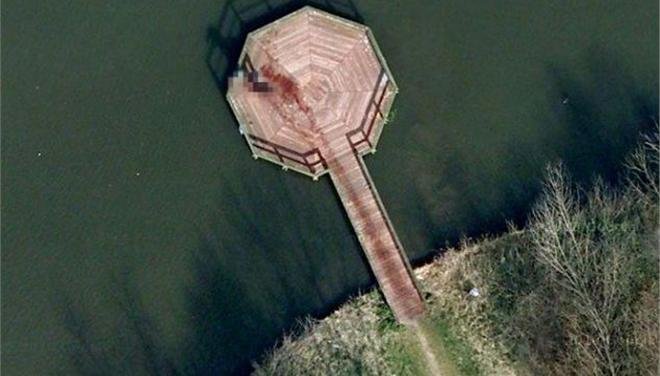 Φωτογραφία-μυστήριο στο Google Maps - Υποστηρίζουν ότι δείχνει φόνο [εικόνα] | iefimerida.gr 0