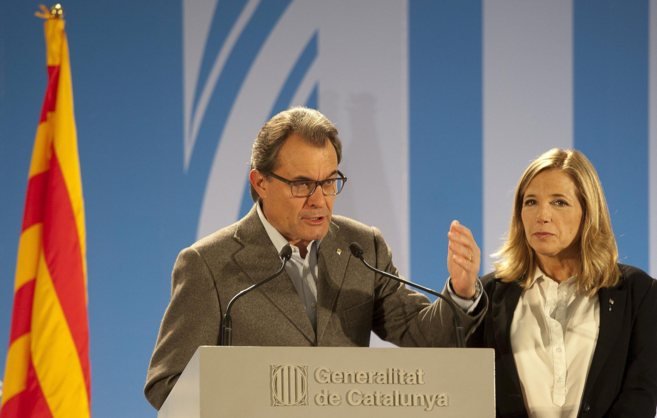 Το 80,7% των Καταλανών ψήφισε υπέρ της ανεξαρτησίας -Γιατί είναι άκυρο το δημοψήφισμα [βίντεο & εικόνες] | iefimerida.gr 4