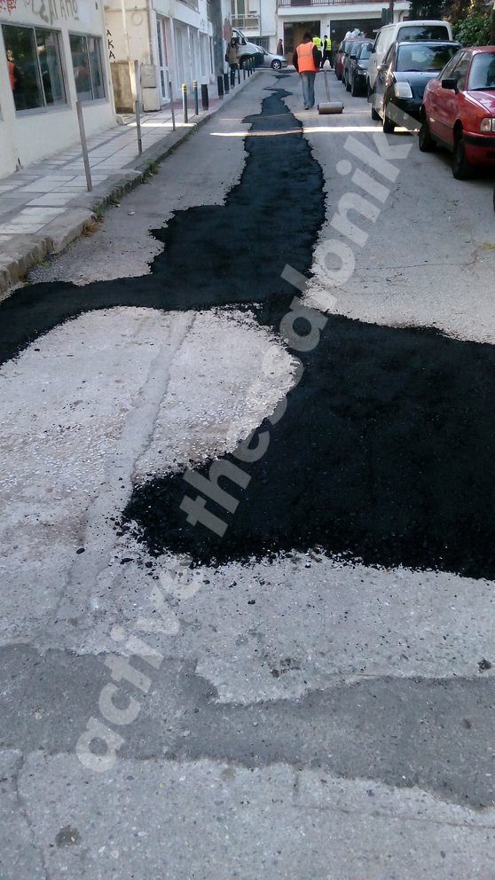 Αλλη μια viral ασφαλτόστρωση -Αυτή τη φορά στην Καλαμαριά [εικόνες] | iefimerida.gr 2