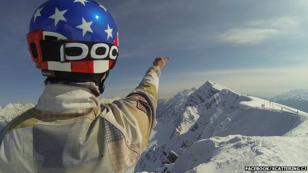 Το μετά θάνατον ταξίδι ενός 20χρονου -Η τέφρα του έχει σκορπιστεί σε 100 χώρες [εικόνες] | iefimerida.gr 9