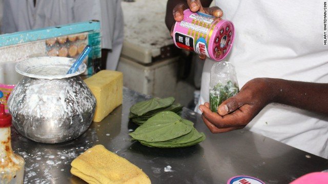 Τα χαμόγελα που σκοτώνουν -Ο θανατηφόρος εθισμός των Ασιατών [εικόνες]  | iefimerida.gr 0