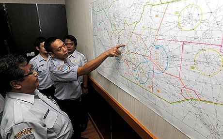 Τελευταία εξέλιξη για το άφαντο Airbus: Εντοπίστηκαν στη θάλασσα αντικείμενα που θυμίζουν συντρίμμια [εικόνες & χάρτης] | iefimerida.gr 0