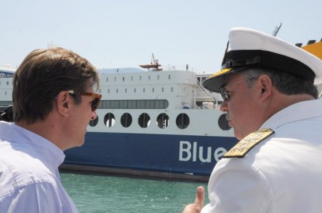 Καρέ-καρέ η άσκηση ετοιμότητας για την αντιμετώπιση πυρκαγιάς σε επιβατηγό πλοίο στον Πειραιά [εικόνες] | iefimerida.gr 0