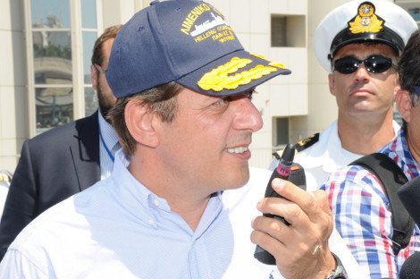 Καρέ-καρέ η άσκηση ετοιμότητας για την αντιμετώπιση πυρκαγιάς σε επιβατηγό πλοίο στον Πειραιά [εικόνες] | iefimerida.gr 8