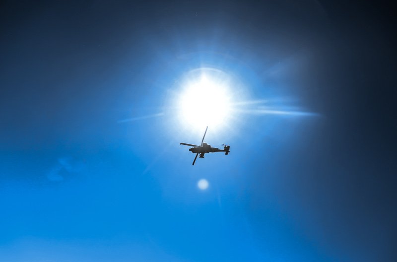 Απόβαση κομάντο σε ελληνική παραλία με πολεμικά ελικόπτερα και βάρκες -Εντυπωσιακά καρέ από την άσκηση «Σάρισα» [εικόνες] | iefimerida.gr 7