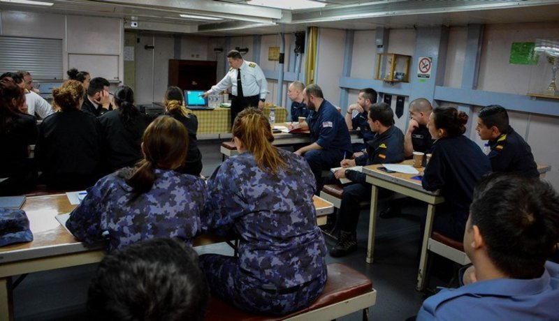 Πολυεθνική ναυτική άσκηση στο Ιόνιο -Εντυπωσιακές εικόνες | iefimerida.gr 0