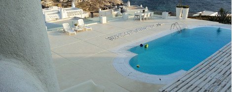 Αυτή είναι η πολυτελής βίλα του Μιχάλη Ασλάνη στη Μύκονο, που ρημάζει [εικόνες] | iefimerida.gr 3