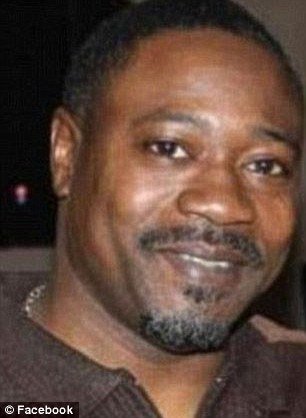 Αποζημίωση 6,5 εκατ. δολαρίων για τη δολοφονία Αφροαμερικανού [εικόνες]  | iefimerida.gr 0