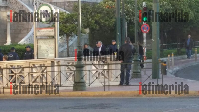 Αστυνομικοί και κλούβες στις εισόδους Νομικής-ΑΣΟΕΕ-Πολυτεχνείου -Για να μην κάνουν «ντου» καταληψίες [εικόνες] | iefimerida.gr 11