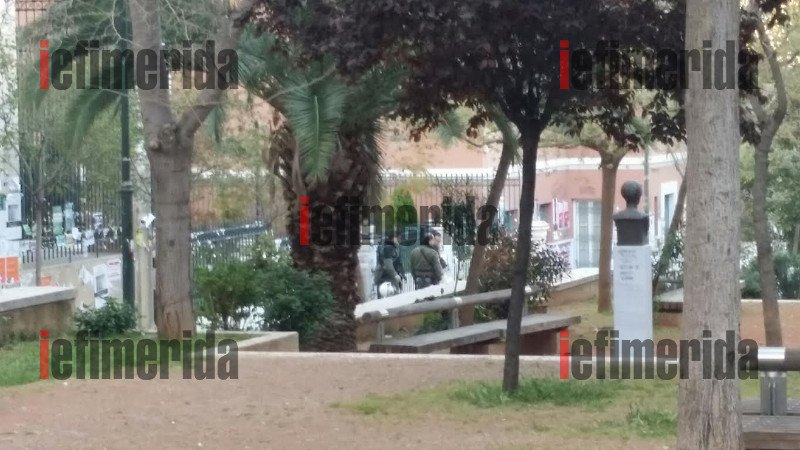 Αστυνομικοί και κλούβες στις εισόδους Νομικής-ΑΣΟΕΕ-Πολυτεχνείου -Για να μην κάνουν «ντου» καταληψίες [εικόνες] | iefimerida.gr 1