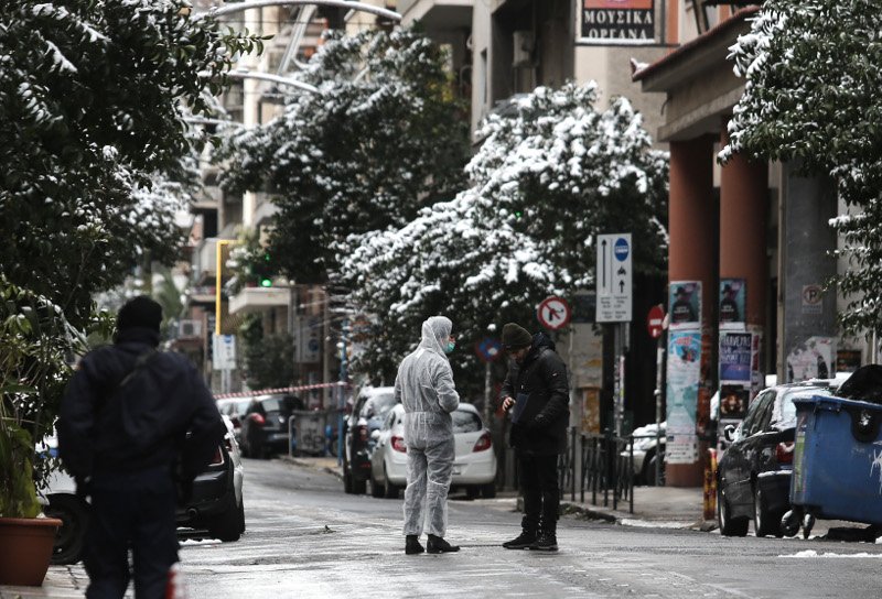Τρομοκρατική επίθεση το χτύπημα με καλάσνικοφ στα γραφεία του ΠΑΣΟΚ | iefimerida.gr 0