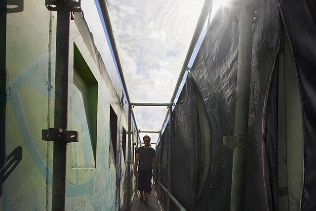 Τα αμφιλεγόμενα καταλύματα των αστέγων – Μια κατακόρυφη εγκατάσταση που εγείρει προβληματισμό [εικόνες]  | iefimerida.gr 2