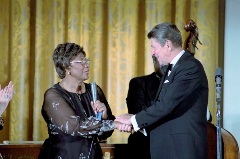 Ηταν άστεγοι, έγιναν διάσημοι και πλούσιοι-11 σταρ που κάποτε ζούσαν άφραγκοι στο δρόμο [εικόνες] | iefimerida.gr 5