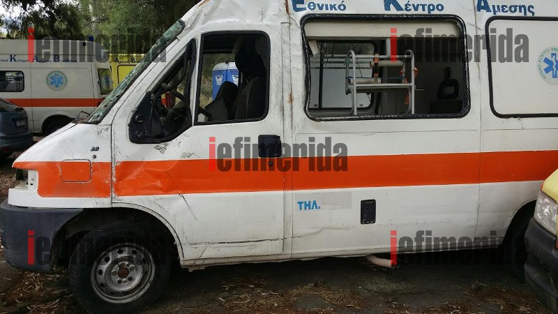 Σαπίζουν περιμένοντας τα ανταλλακτικά: Παροπλισμένα πάνω από 50 ασθενοφόρα του ΕΚΑΒ στην Αττική -Απίστευτες εικόνες  | iefimerida.gr 11